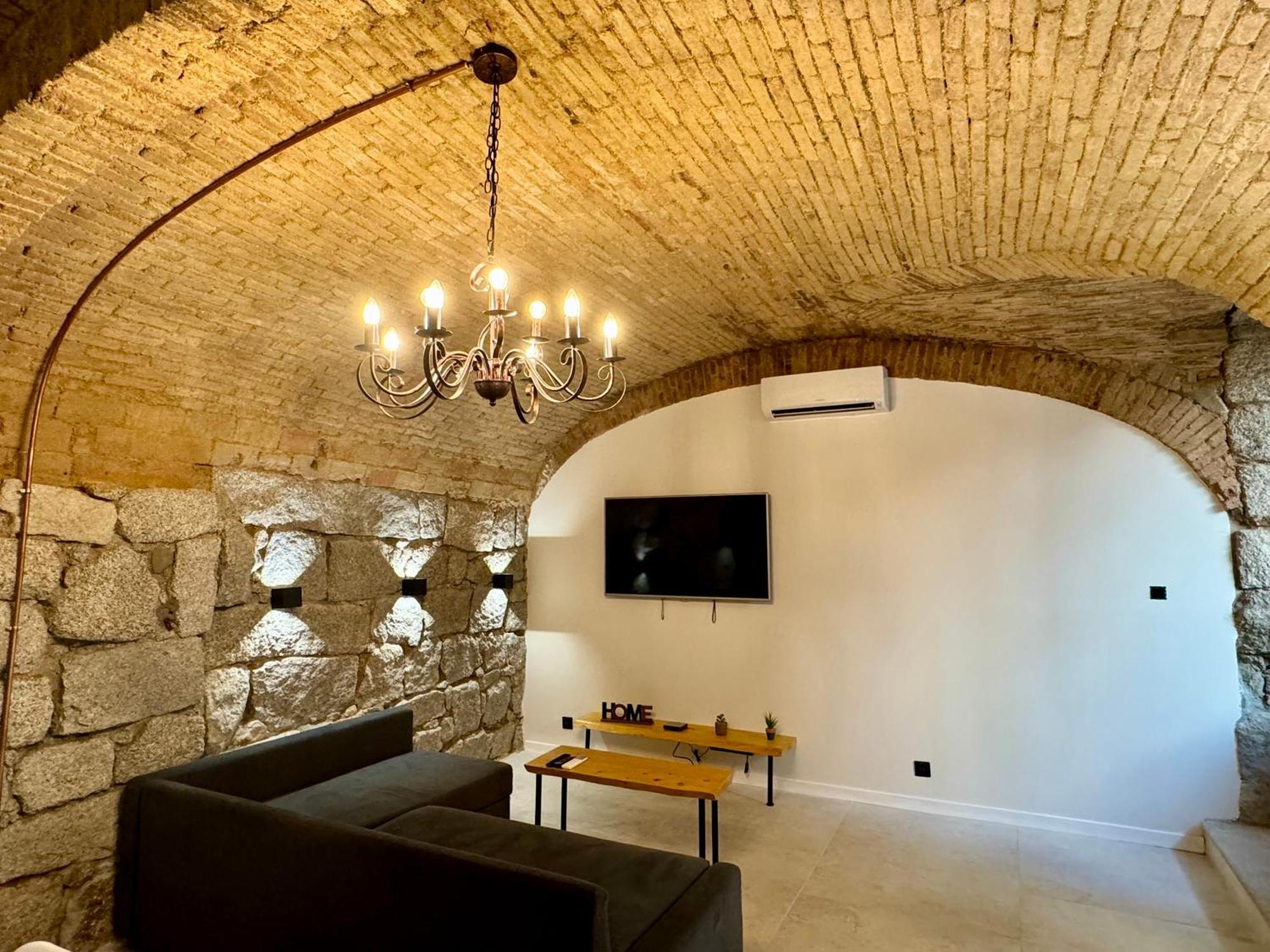 Loft De Charme En Centre Ville ซาร์แตน ภายนอก รูปภาพ